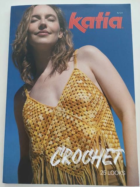 katia 121 haaktijdschrift met 25 modellen