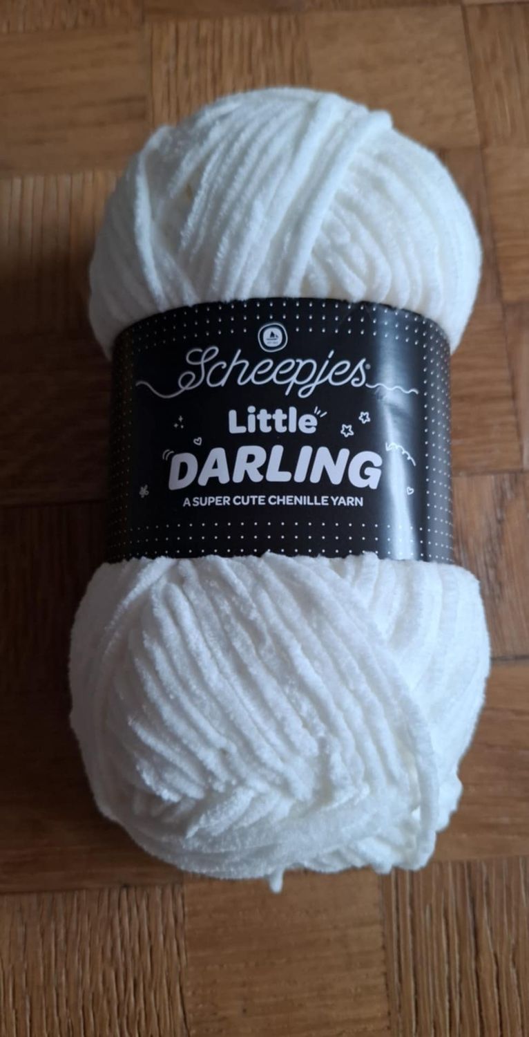 401 little darling Scheepjes wit