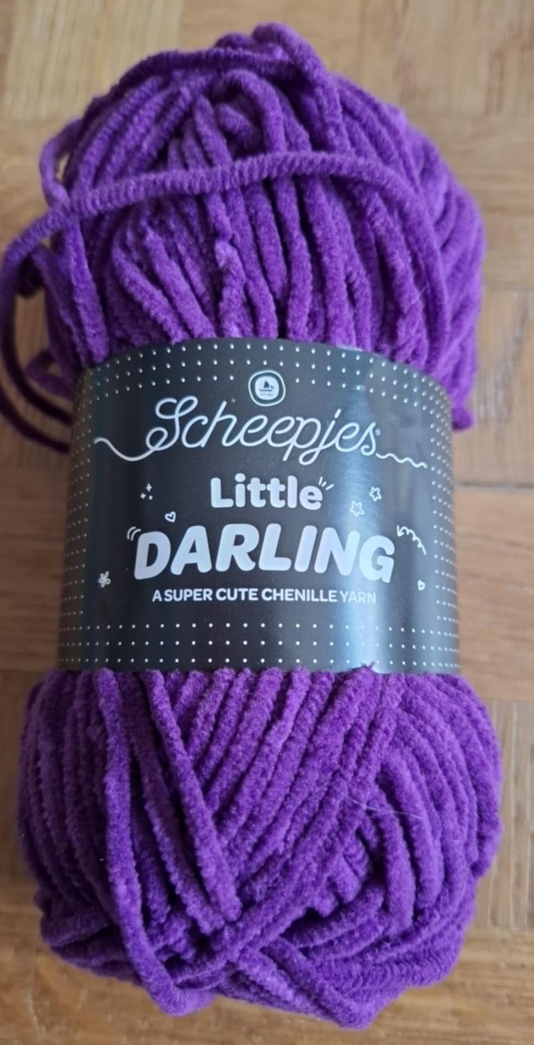 422 little darling scheepjes donkerpaars