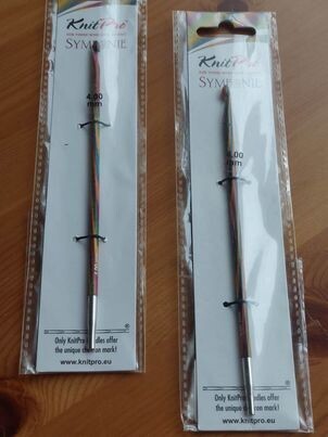 dikte 4 houten haakpen met draadconector=kan ook als tunische haakpen gebruikt worden! KNIT PRO FYMFONIE