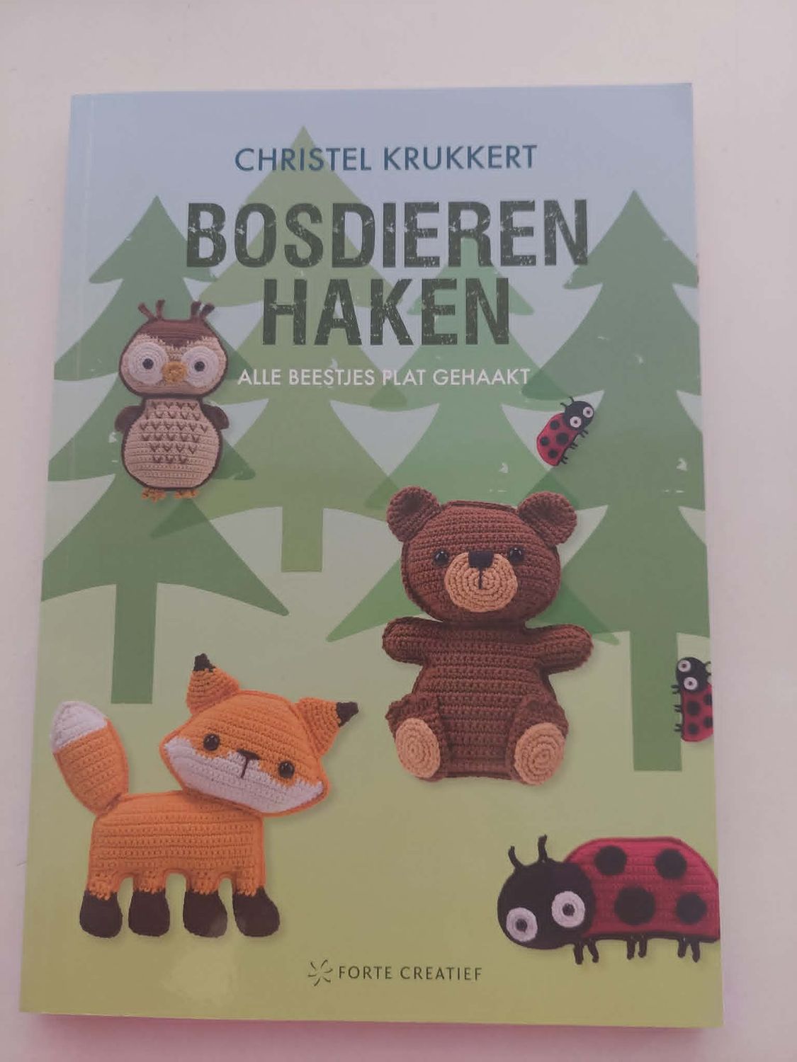 bosdieren haken CHRISTEL KRUKKERT