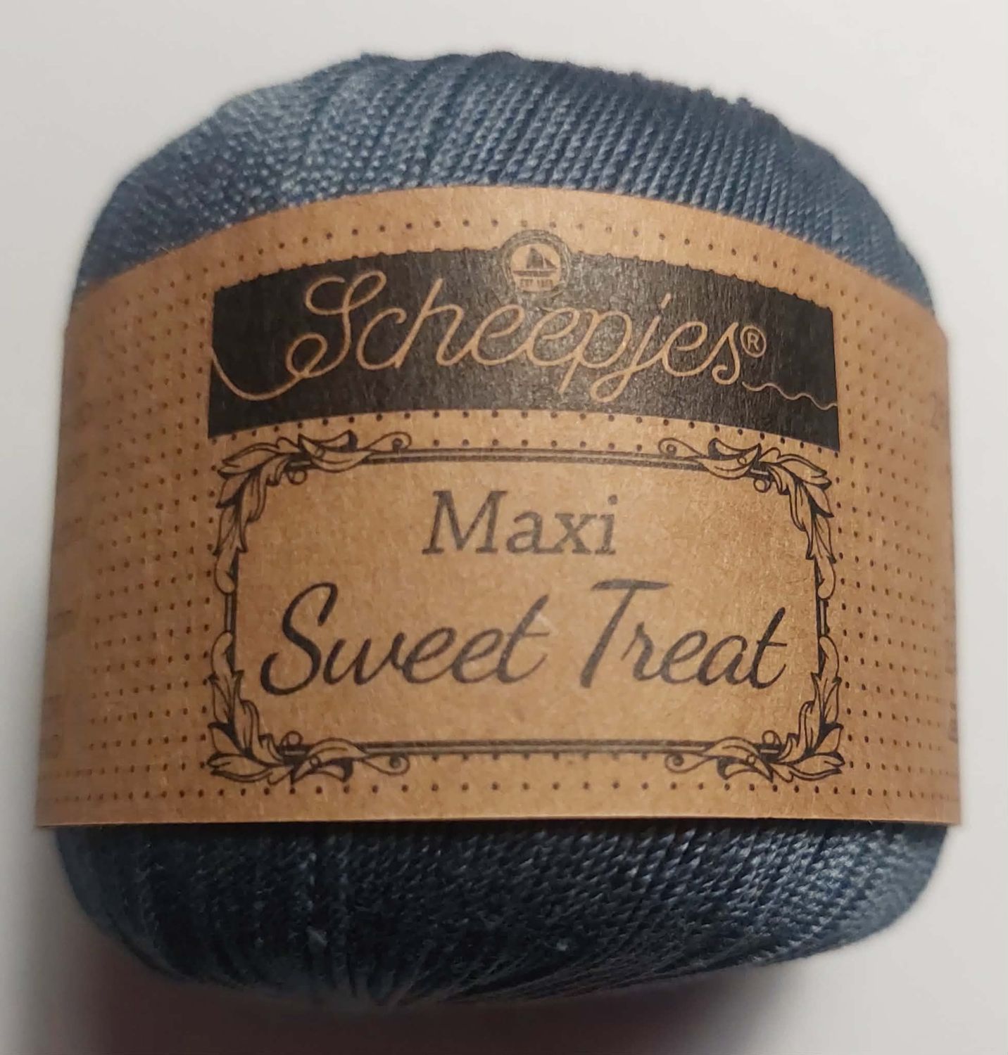 393 maxi sweet treat scheepjes    =bol 25 gr
