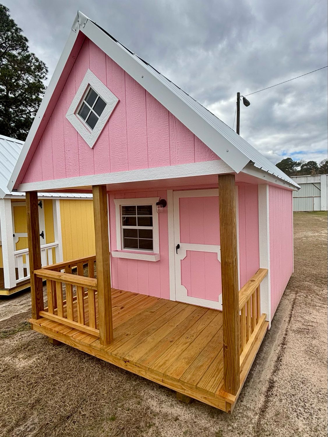 *8x12 Dutch Playhouse