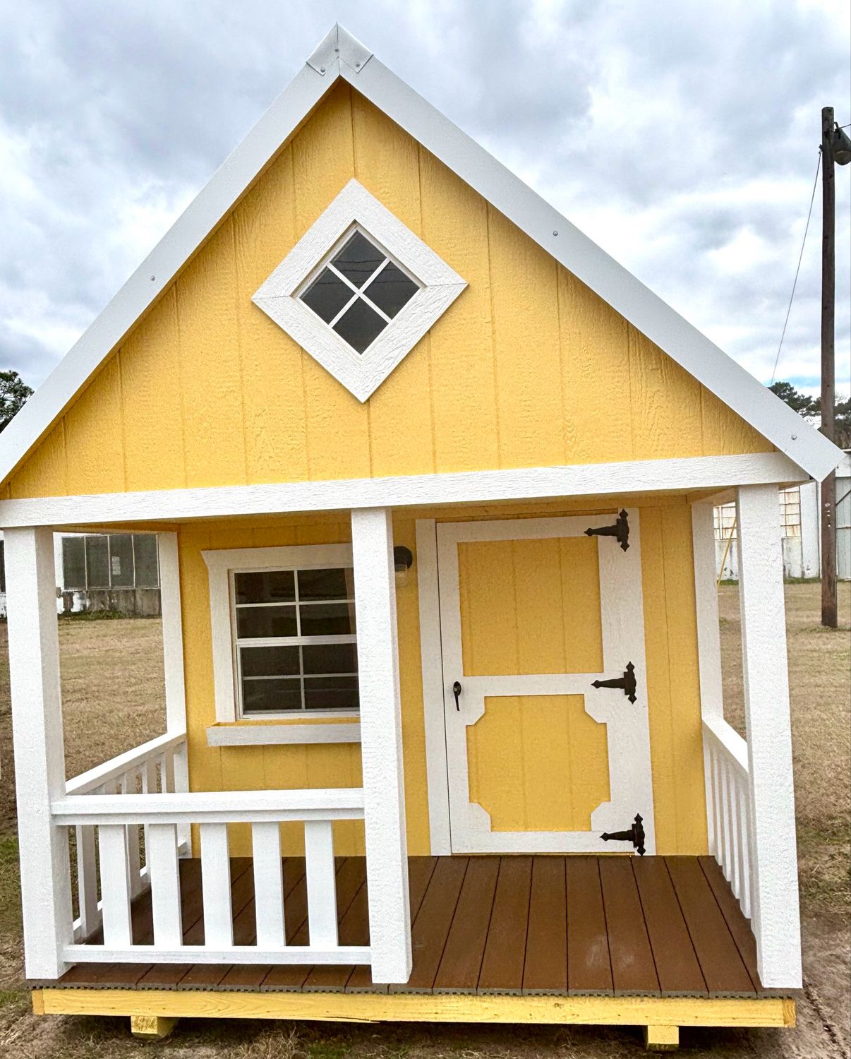 *8x12 Dutch Playhouse
