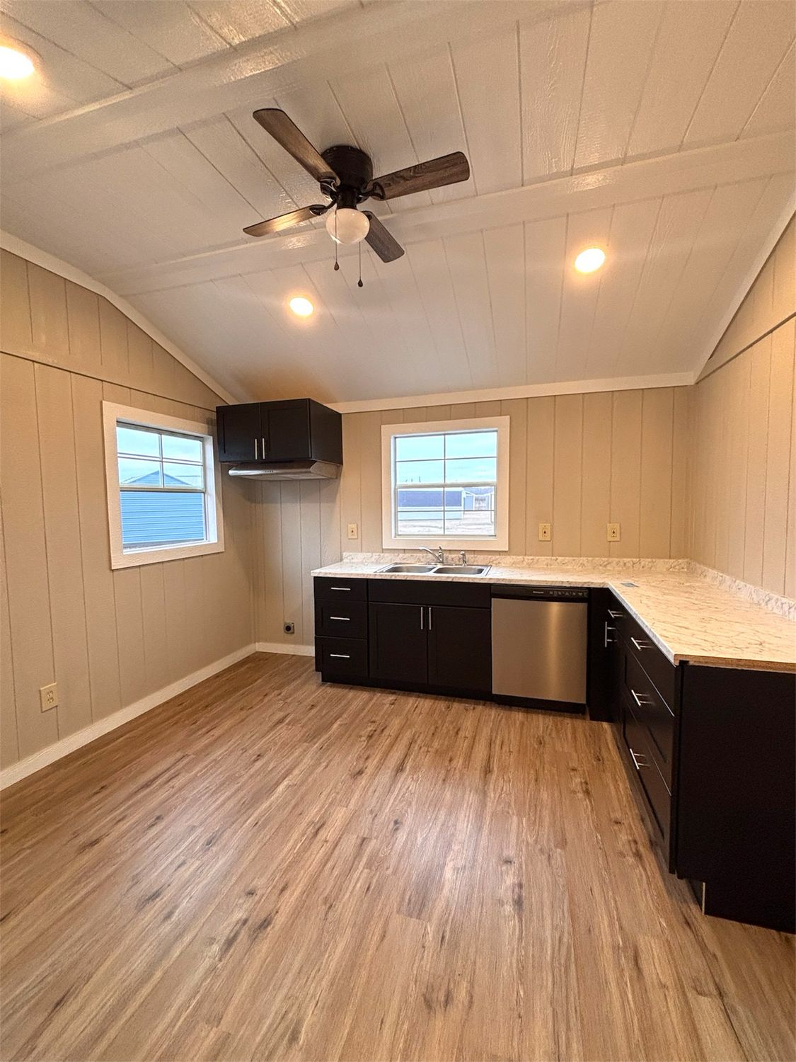* Tiny Home 14’ x 36’ Utility