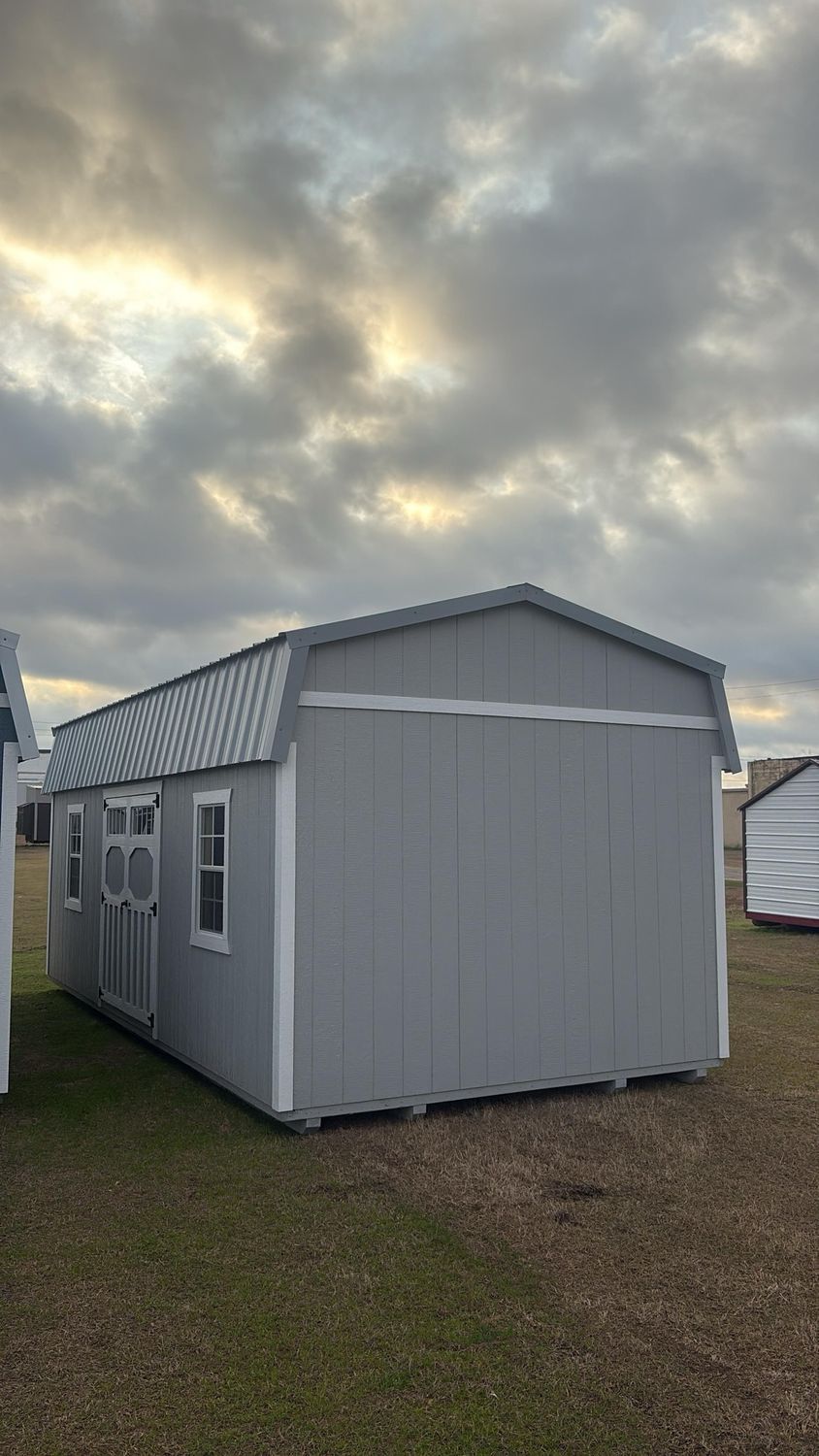 ​12' x 24' Lofted Barn