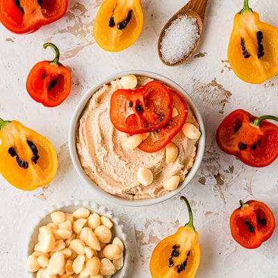 Edible Peace, Macnut Dairy-Free &#39;Cream Cheese&#39; - Hot Hawaiian (6 Oz.)