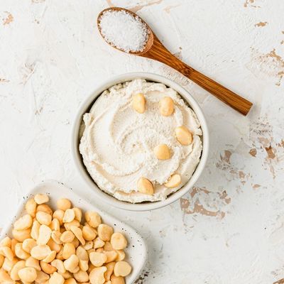 Edible Peace, Macnut Dairy-Free &#39;Cream Cheese&#39; - Original (6 Oz.)