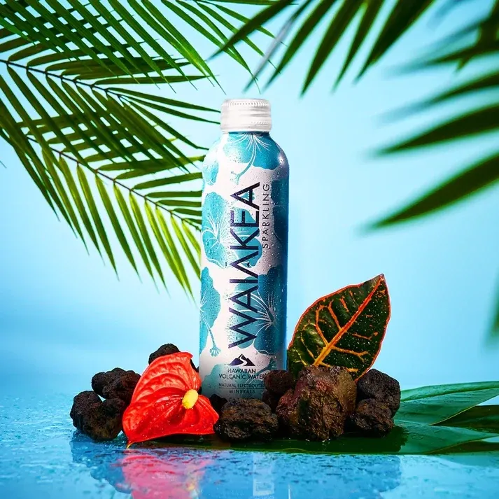 Waiākea, Refillable Aluminum Sparkling Water, &#39;Alohi (670 mL.)