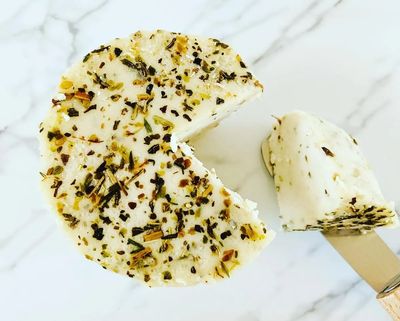 The Vegan Cheese Shoppe, Herbed "Brie" Macnut Cheese (3.5 Oz.)