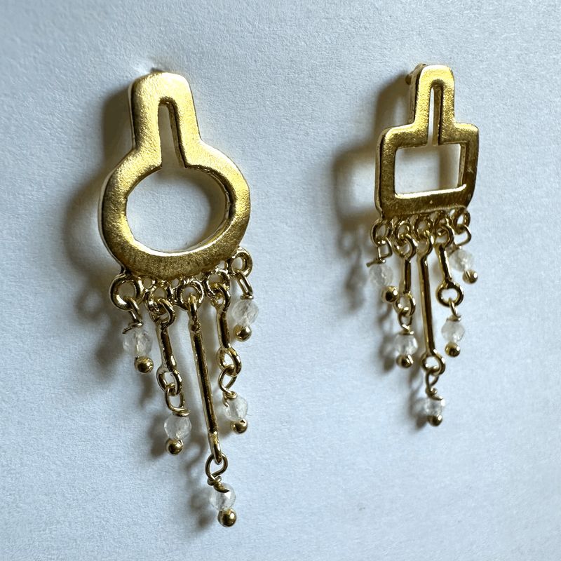 Pyxis Earrings Small - White Moonstone