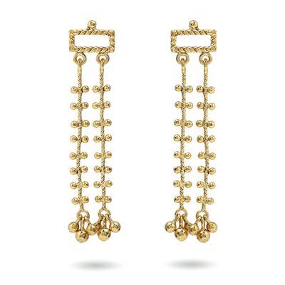 Productphoto christine bekaert jewelry handcrafted gold-plated nusku earrings with gold beads
