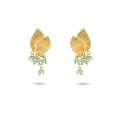 Product shot of small flower earrings with amazonite by Belgian Christine Bekaert handcrafted statement jewelry 