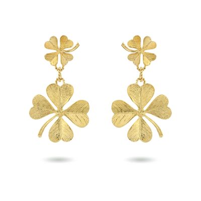 Product shot of medium clover earrings by Belgian Christine Bekaert handcrafted statement jewelry 