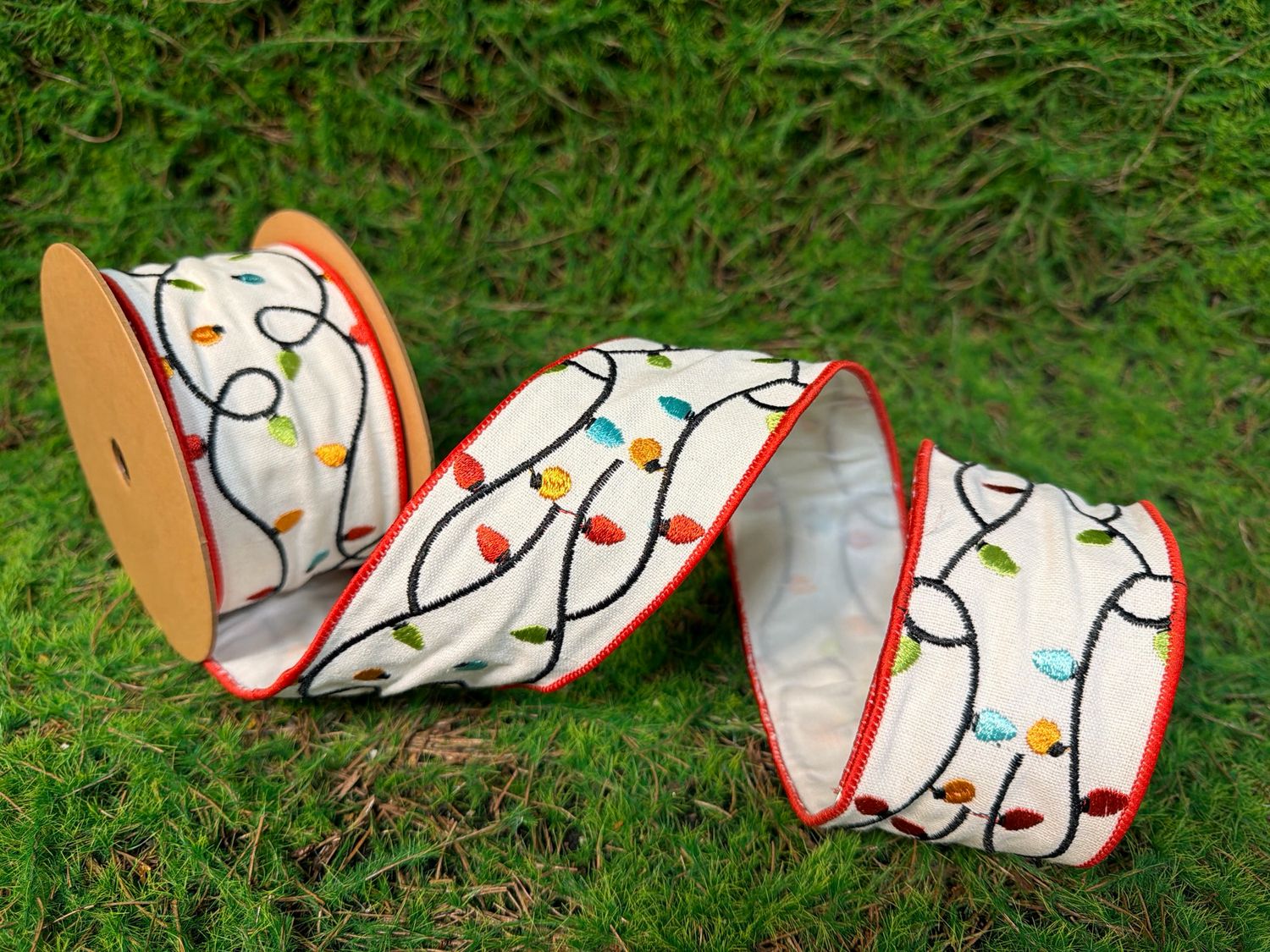 2 1/2" Wired Ribbon | Embroidered Christmas Lights | 5 Yard Roll