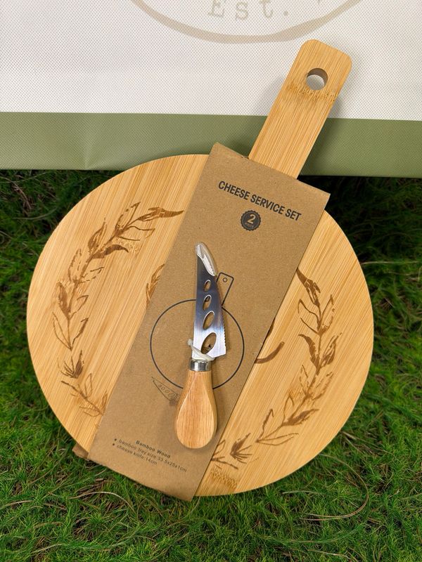 Bamboo Cutting Board and Knife