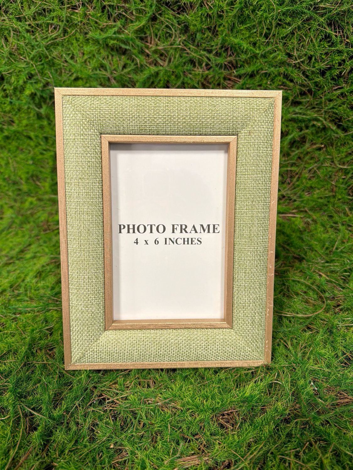Light Green Woven Linen w/ Gold Photo Frame