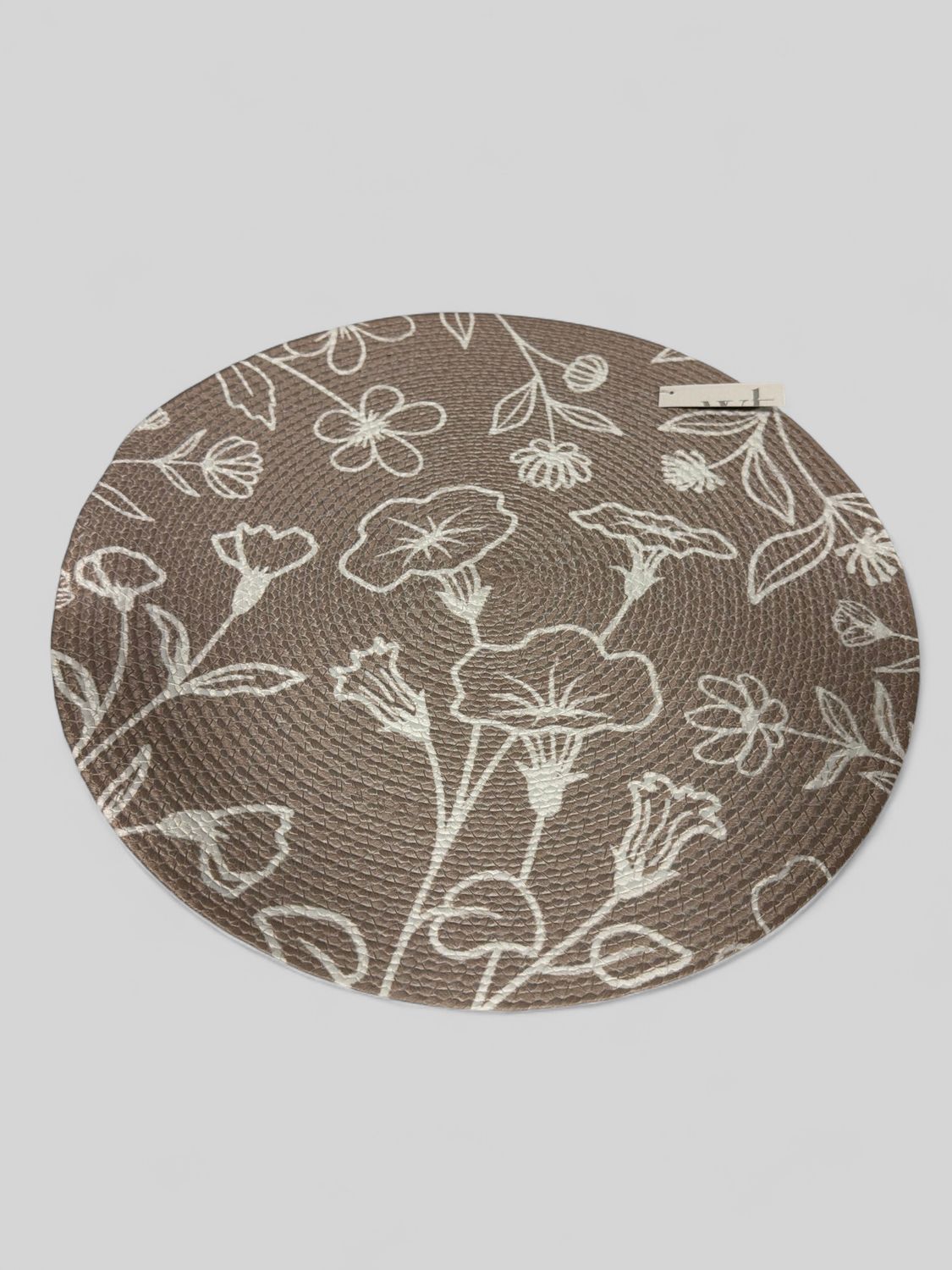 14.5" Round Beige &amp; White Placemat