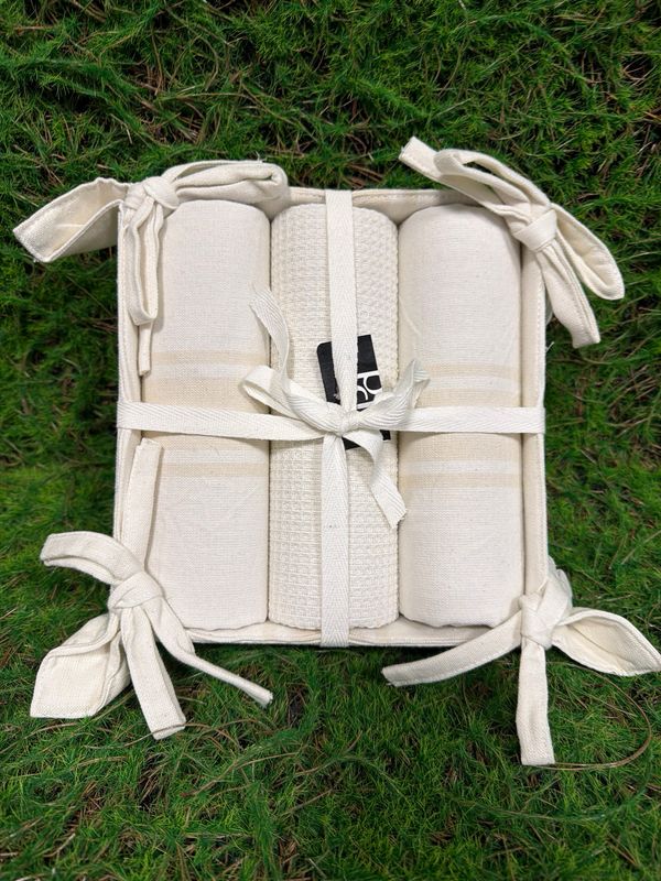 3 Piece Cream Stripe Towel Gift Set