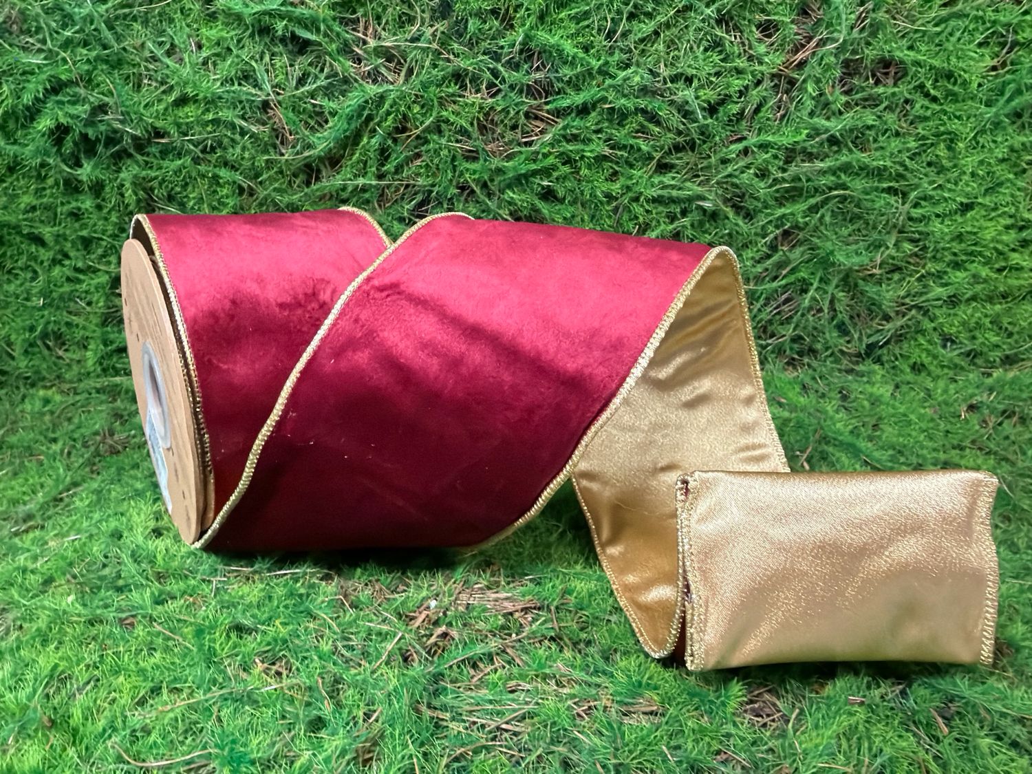 4" Reversible Classic Velvet Wired Ribbon | Christmas Burgundy/Gold | 10 Yard Roll