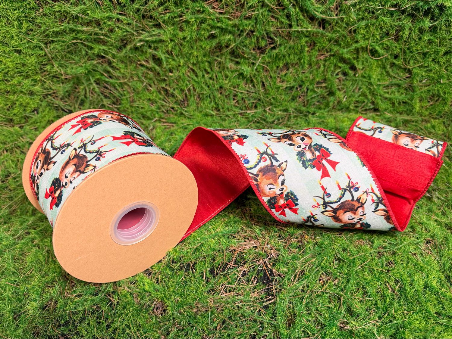 4" Wired Dupioni Ribbon | Retro Deer w/ Wreath w/ Red Backing | 10yd