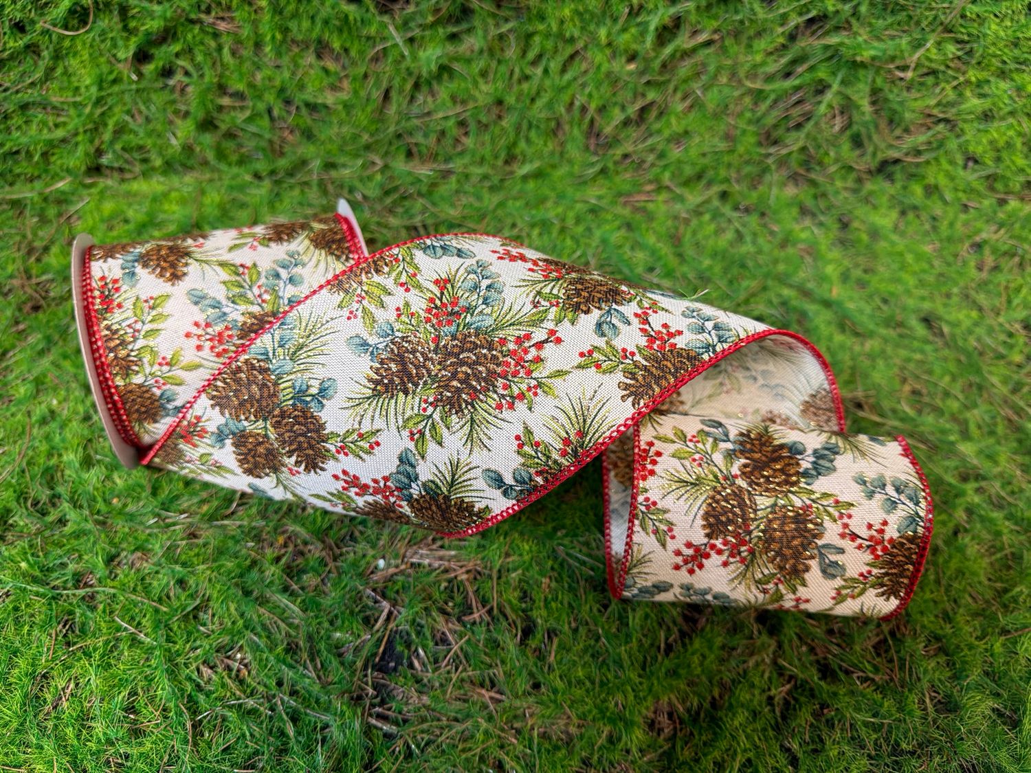 Red/Green Pinecone Berry Ribbon 4" x 10 yd