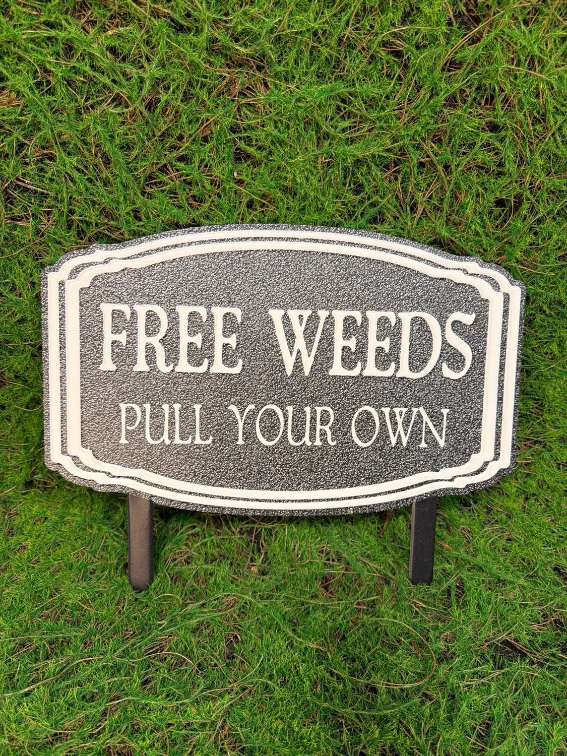Free Weeds Garden Sign