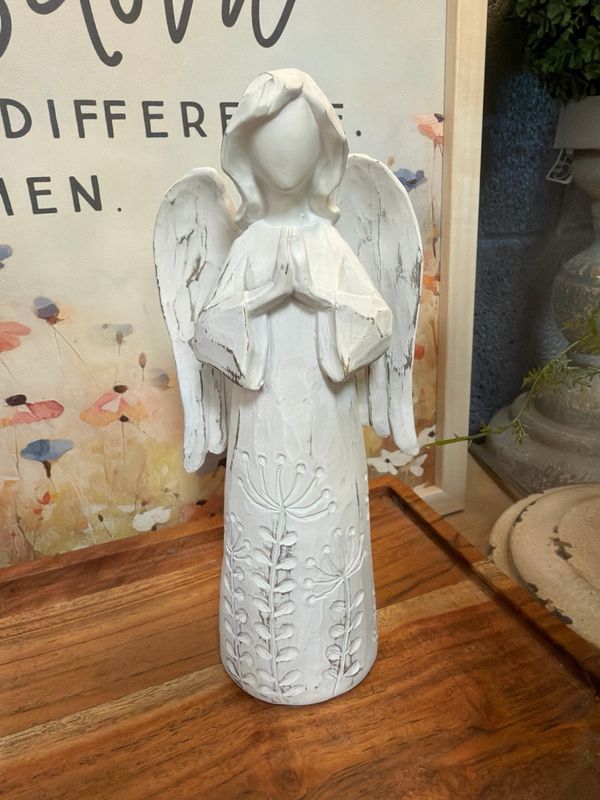 8" Resin Angel  Praying