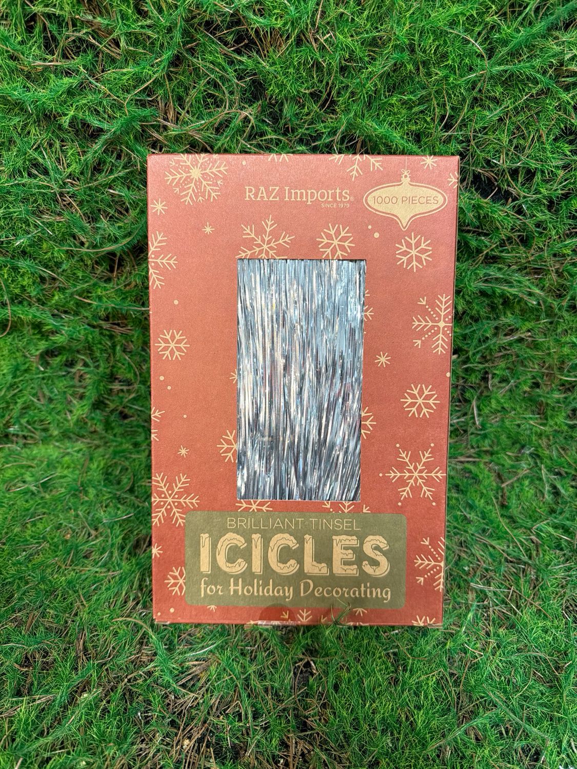 Boxed Silver Tinsel Strands 18.5"