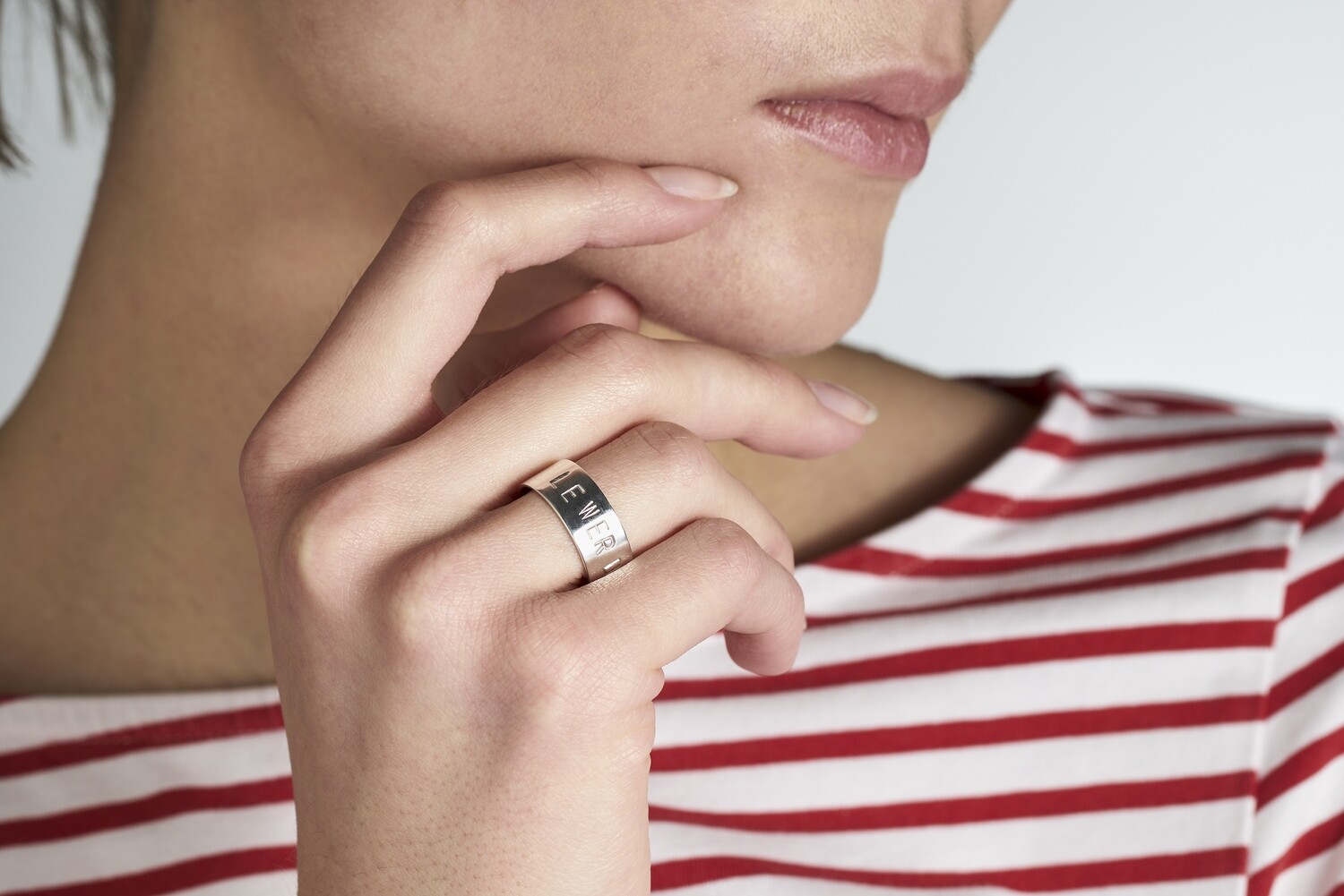 LEWER DUAD ÜS SLAV ! Ring