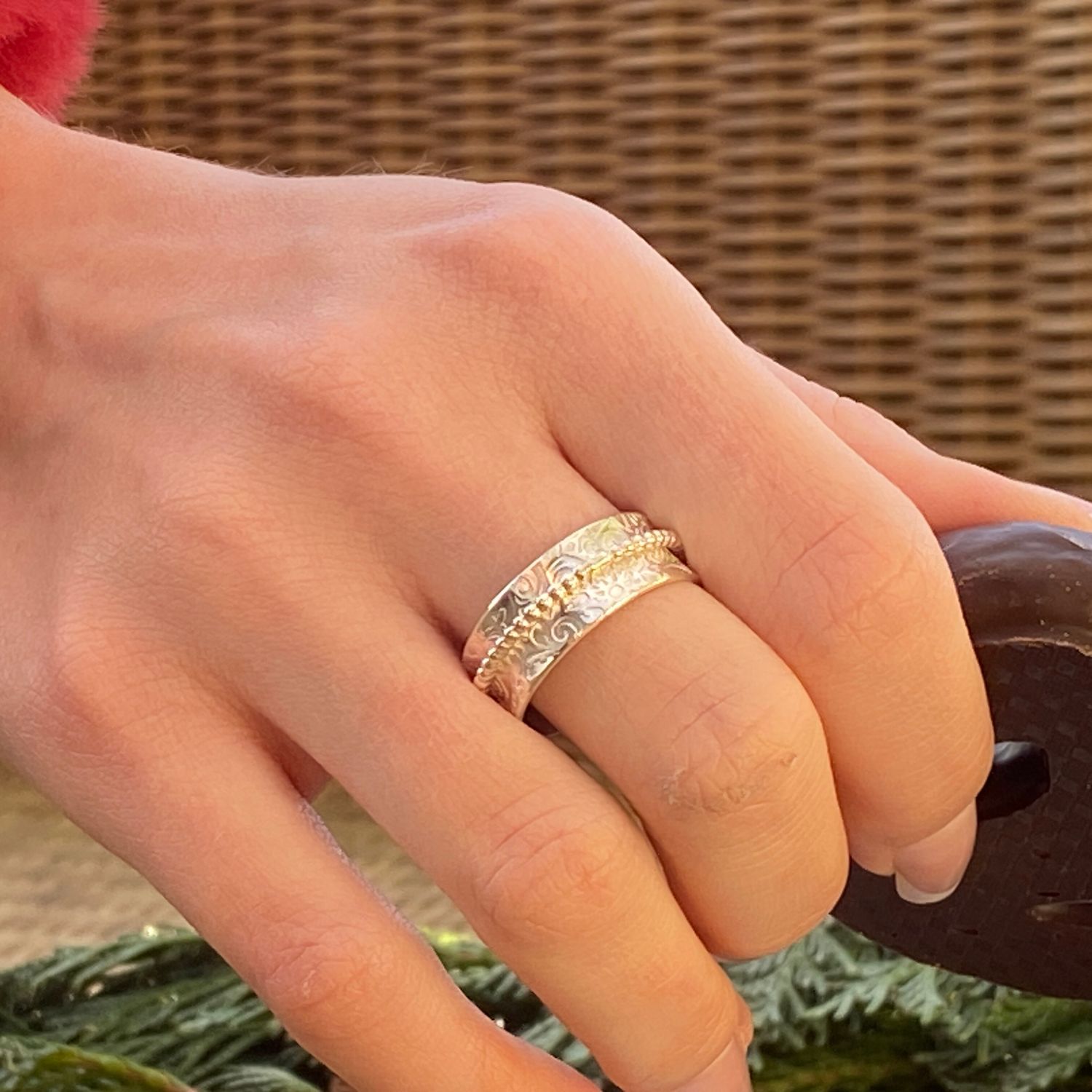 Ring FLORA