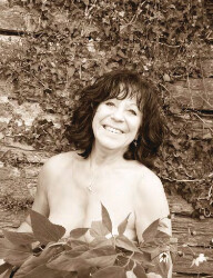 The Ladies Farmers Calendar 2022