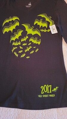 Mickey Mouse bat head 2017 shirt XS