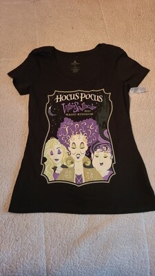 Hocus Pocus Villain Spelltacular shirt XS