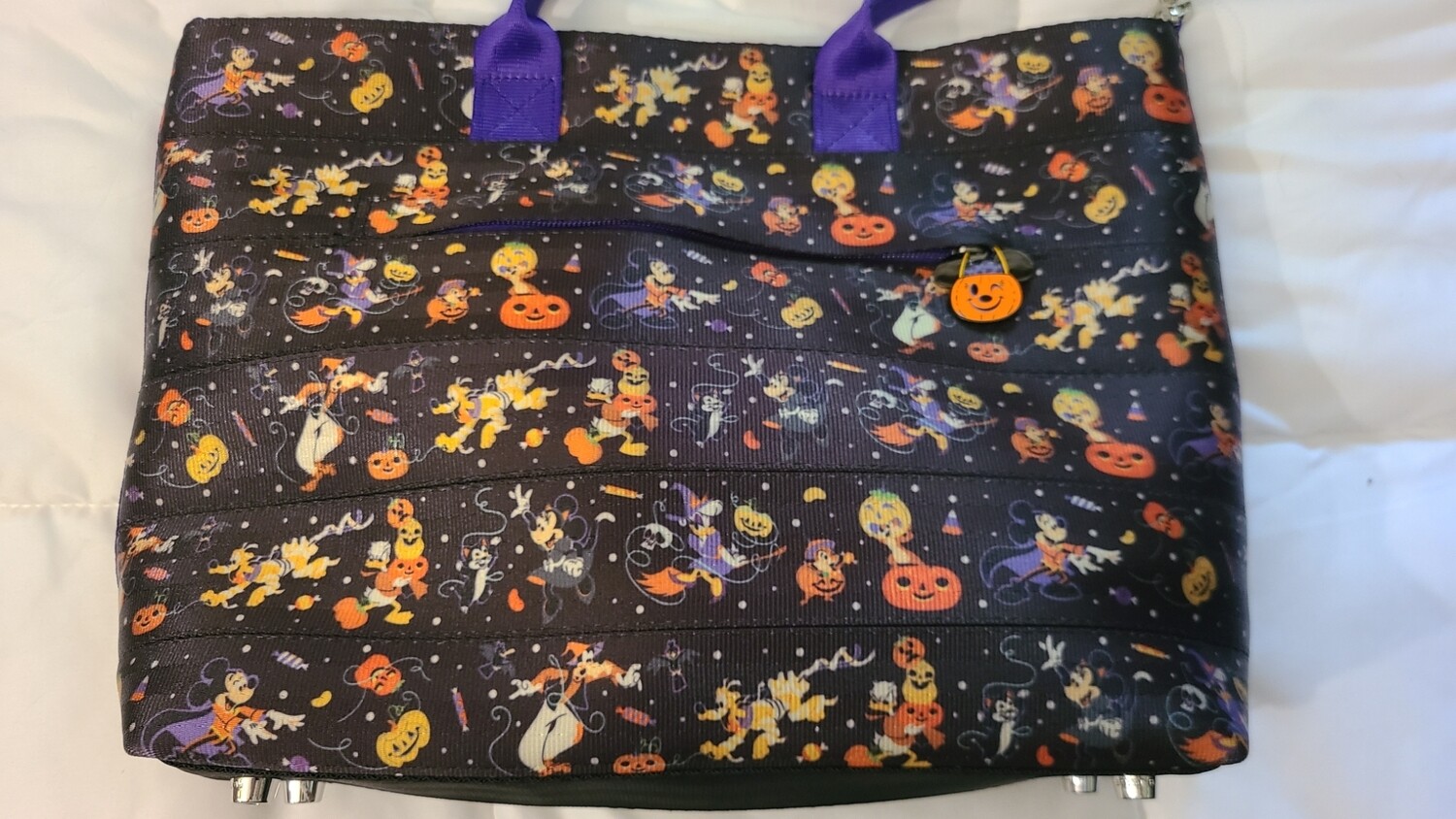 Mickey &amp; Friends Halloween Harvey Seatbelt tote