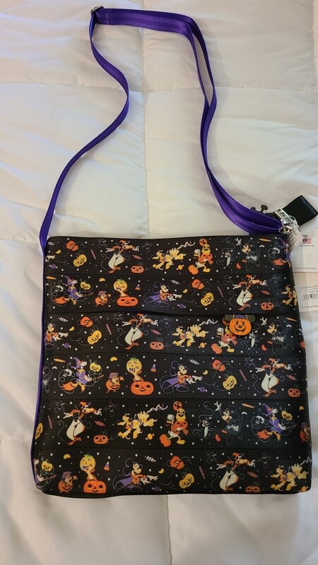 Mickey &amp; Friends Halloween Harvey seatbelt crossbody