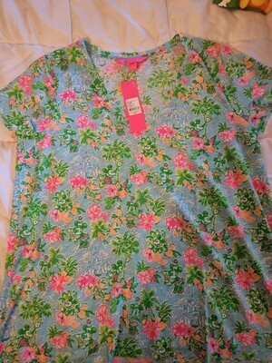 Lilly Pulitzer Disney Etta V-Neck shirt SMALL