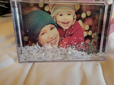 4x6 Snow Photo Frame (plastic)