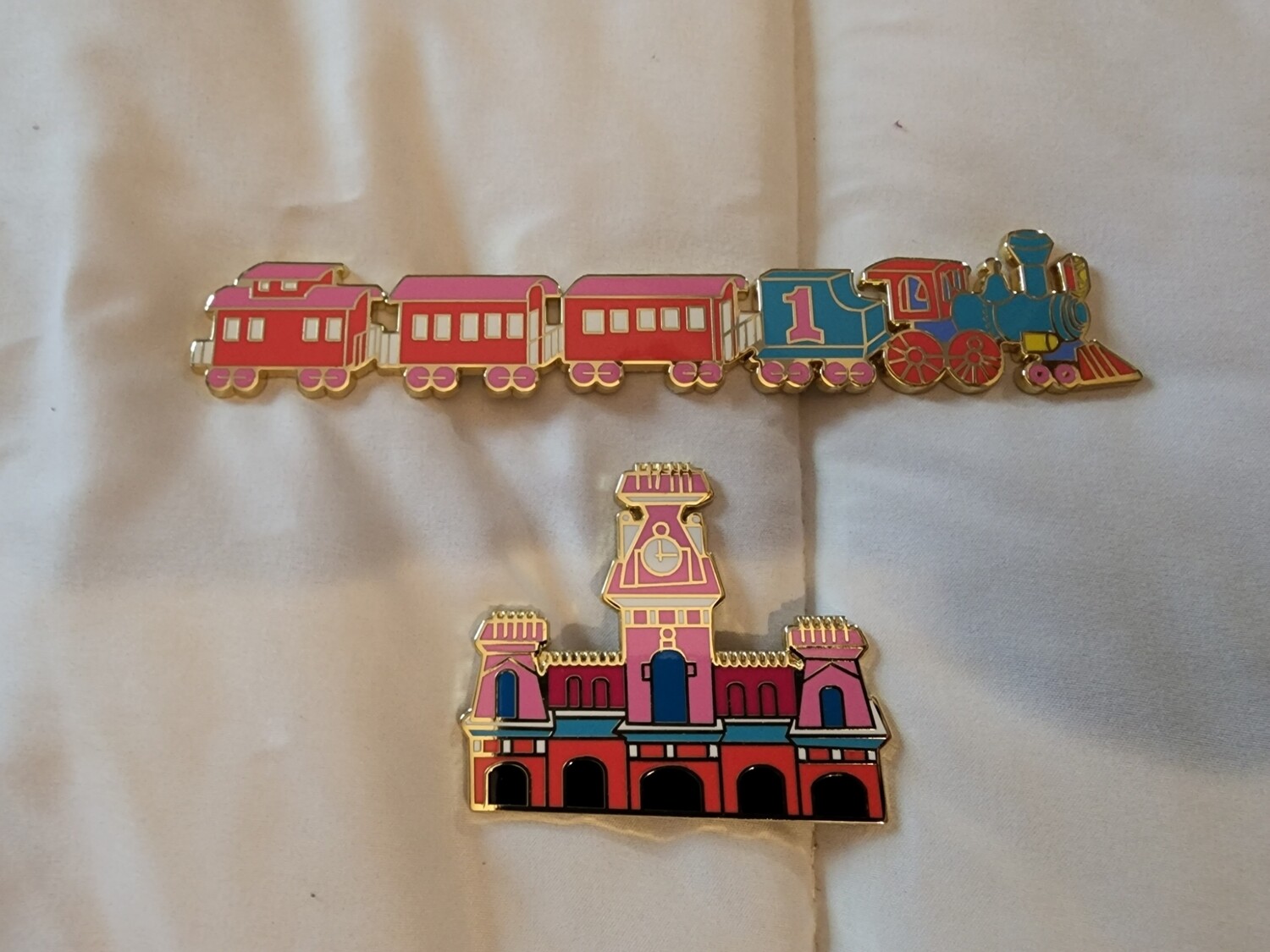 2022 Walt Disney World Vault Retro Map 50th Anniversary Train &amp; Station Pins LE100