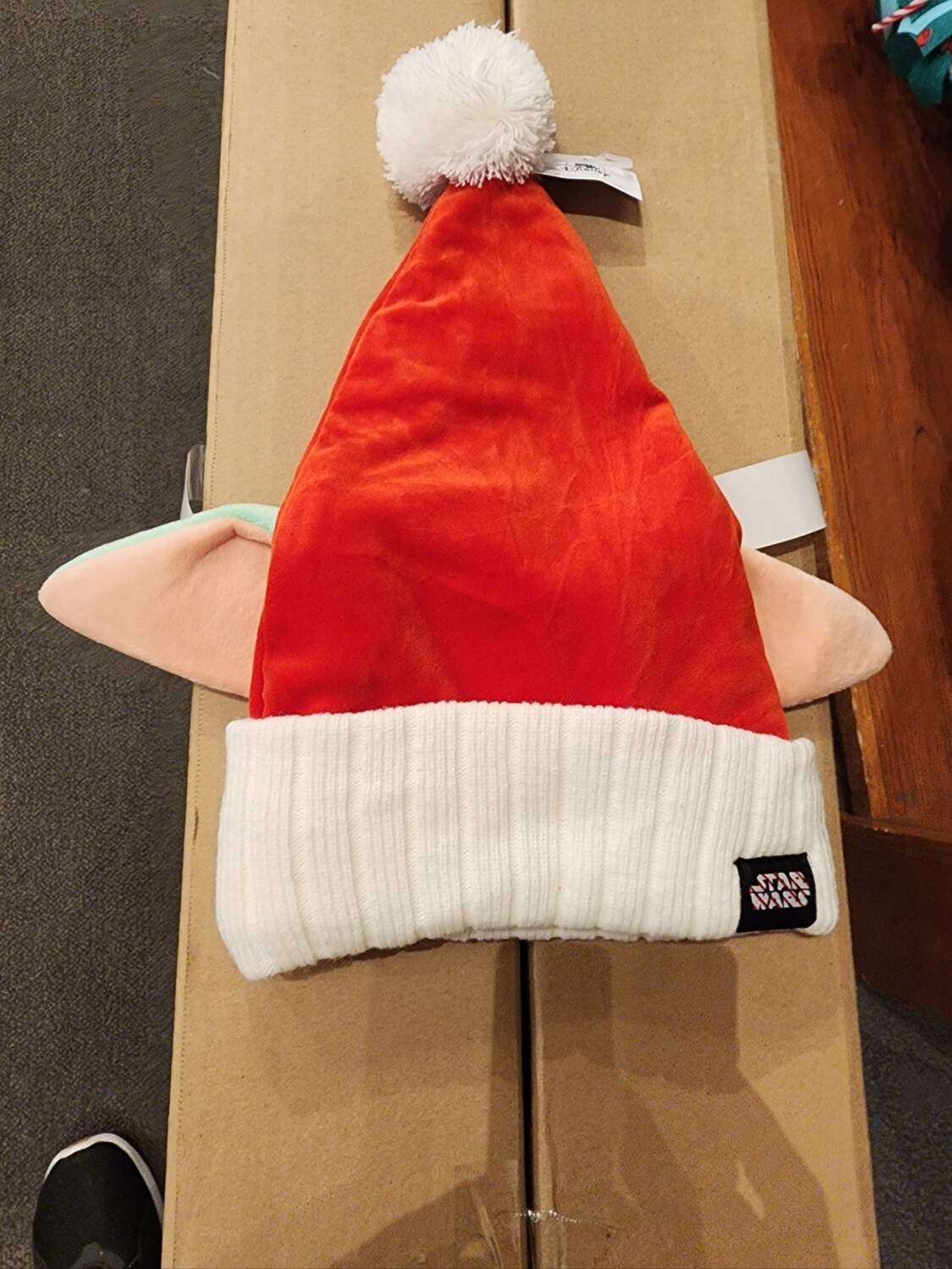 Grogu Christmas hat