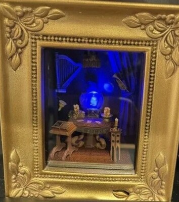  Olszewski Gallery of Light Madame Leota 