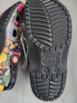 Halloween Mickey &amp; Minnie Crocs M6/W8