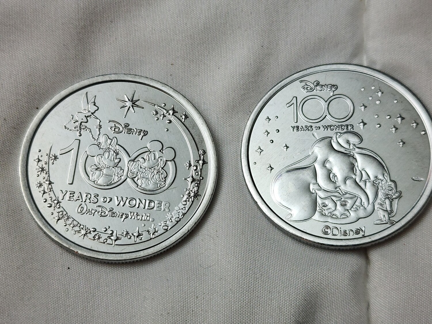 Dumbo Disney 100 Years of Wonder medallion coin