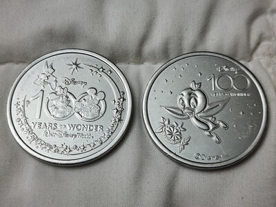 Orange Bird Disney 100 Years of Wonder medallion coin