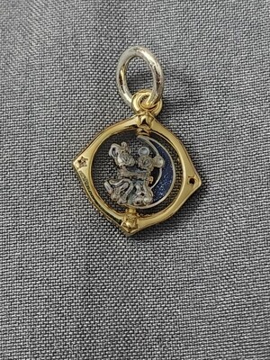Pandora Mickey &amp; Minnie moon spinner charm