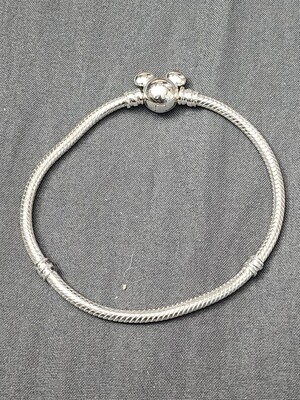 Pandora Disney 100 bracelet 