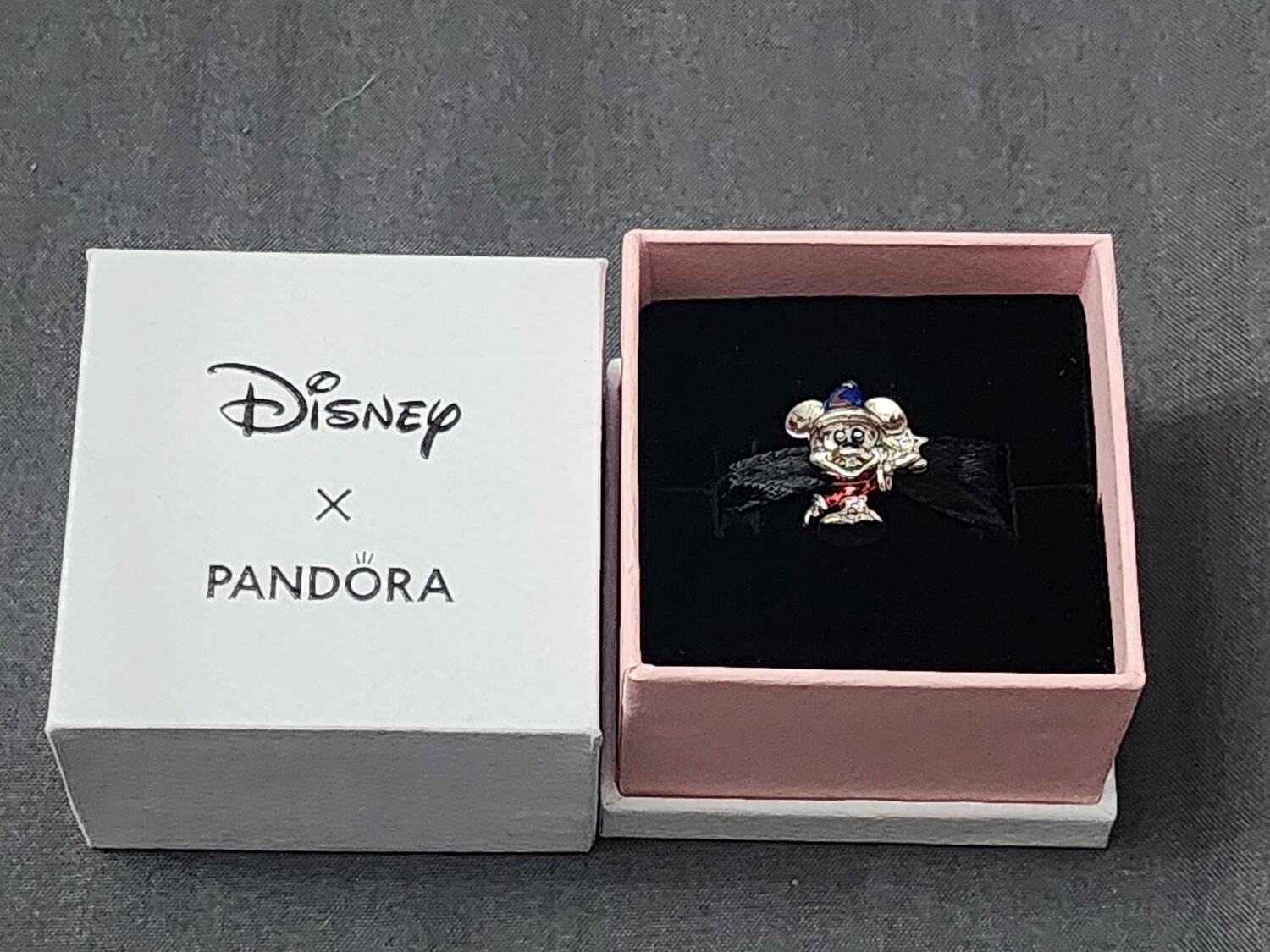 Pandora Sorcerer Mickey charm