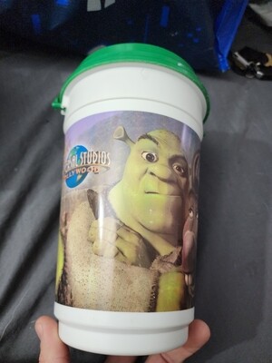 Universal Studios Shrek 4-D round popcorn bucket