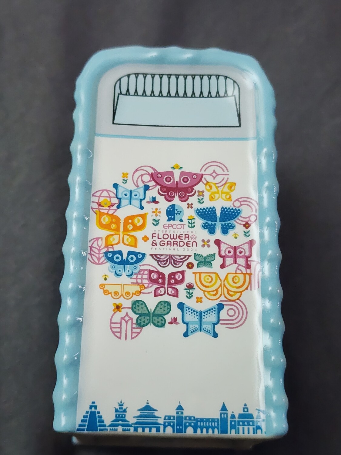 Mickey Butterfly Flower &amp; Garden shaker