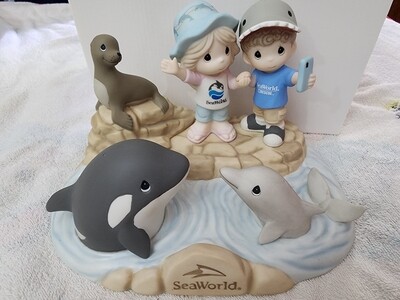 Precious Moments Sea A World of Wonder limited figure